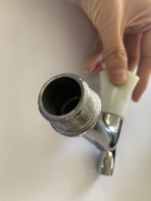 Fabricante de bico de água profissional coluna de esfregão de piscina bico de torneira