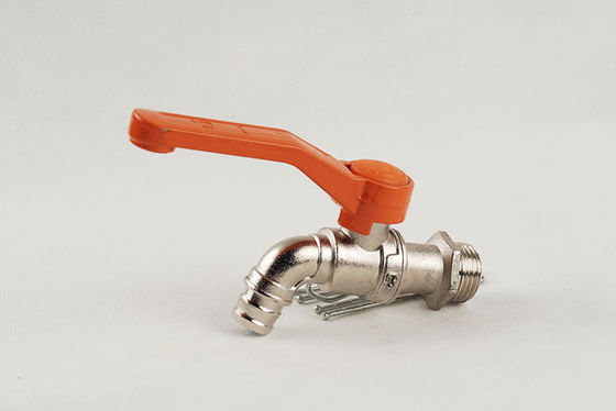 Tubina de jardim de 3/4 polegada com torneiras de água de latão