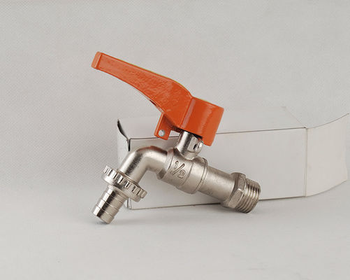 Tubina de jardim de 3/4 polegada com torneiras de água de latão