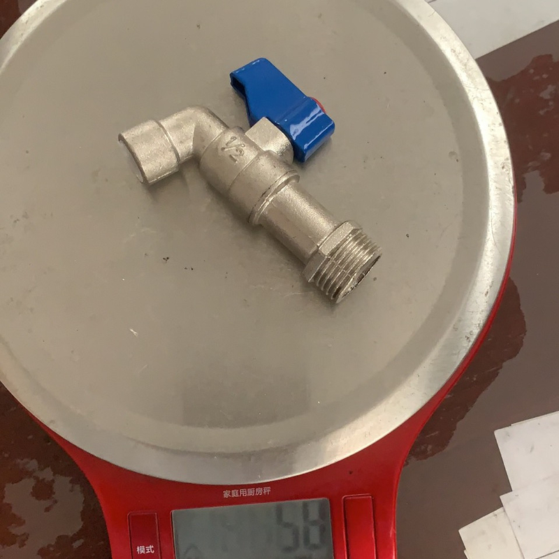 Tailândia venda quente corpo de latão com alça de zinco preço barato torneira marca bibcock latão